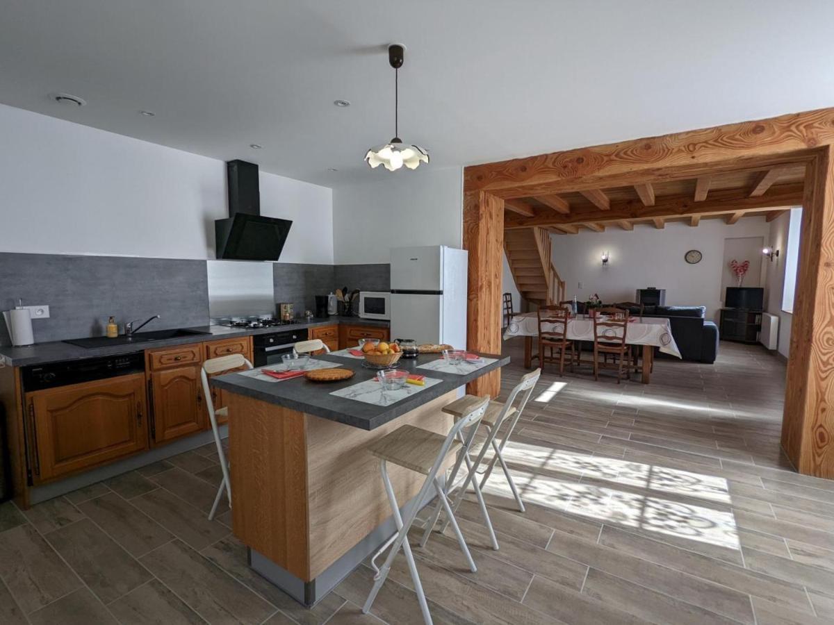 Maison Lumineuse Avec Cour Privative, Proche Sites Culturels, Tout Confort, Equipe Bebe, Wifi Inclus - Fr-1-653-98 Puyreaux Екстер'єр фото